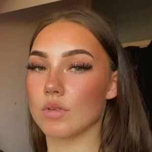 Mia Dobson