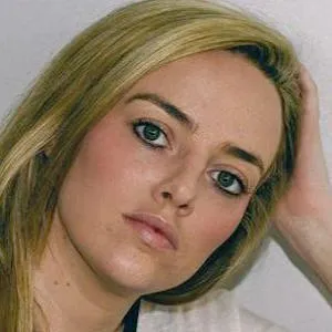 Emma White (Pop Singer)