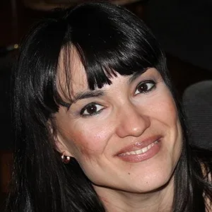 Irene Villa