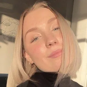 Tessa Conway