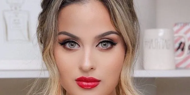 Christen Dominique