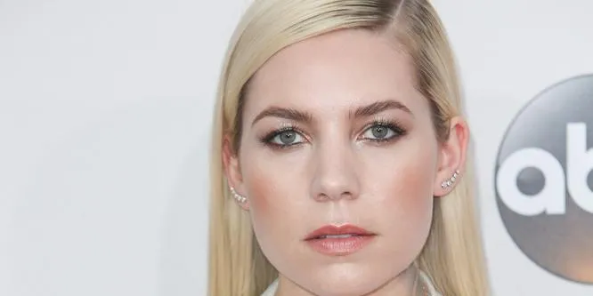 Skylar Grey