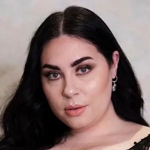 Veronica Belle