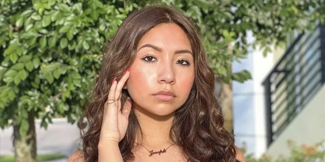 Jazlyn G