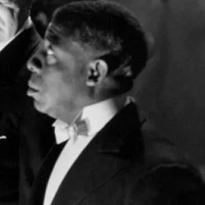 Clarence Muse