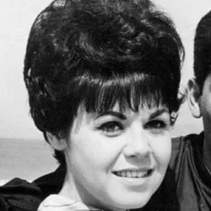 Linda Scott