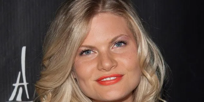 Bonnie Sveen