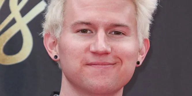 Ricky Dillon