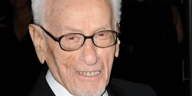Eli Wallach