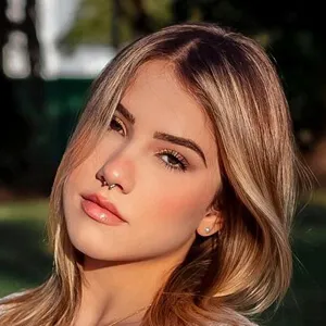 Vi Carrera