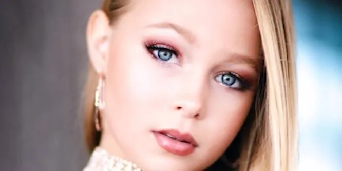 Ivy Mae