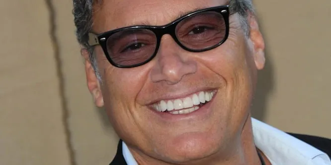 Steven Bauer