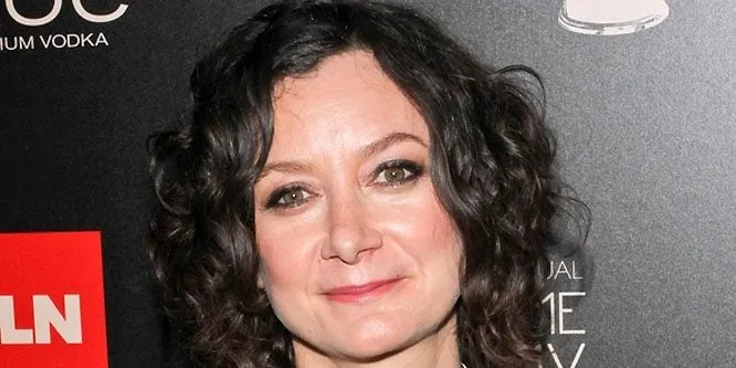 Sara Gilbert