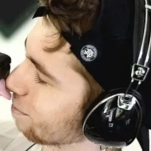 PeteZahHutt