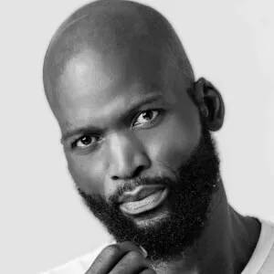Mondli Makhoba