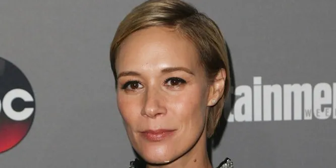 Liza Weil