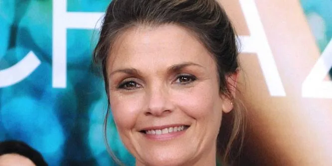 Kathryn Erbe