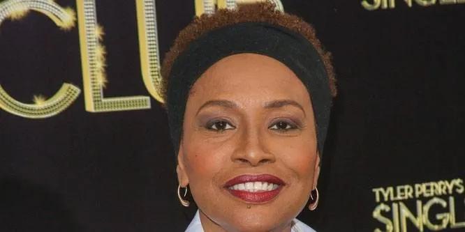 Jenifer Lewis