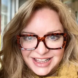 Sarah Simons