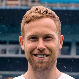 Scott Arfield
