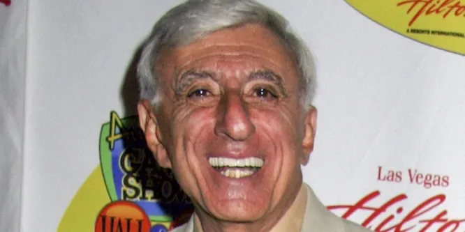 Jamie Farr