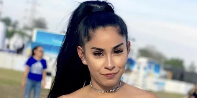 Jessica Flores (Radio Host)