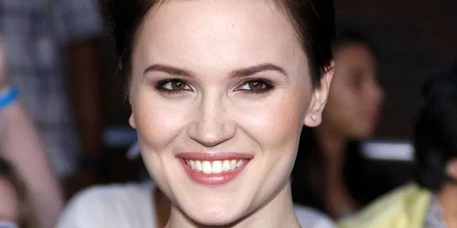 Veronica Roth