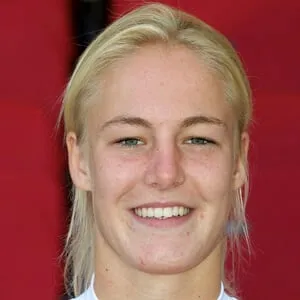 Stefanie Van Der Gragt