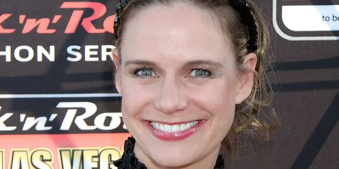 Andrea Barber