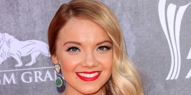 Danielle Bradbery