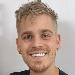 Mitchell Orval