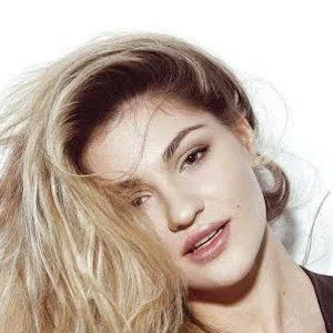 Laura Musuroaea