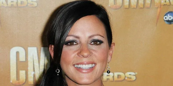 Sara Evans