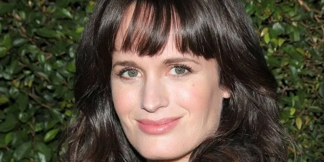 Elizabeth Reaser