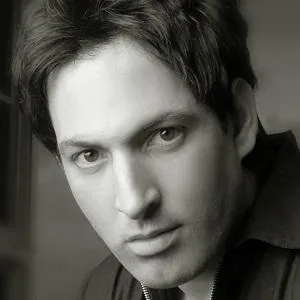 Oscar Lopez (Fashion Designer)