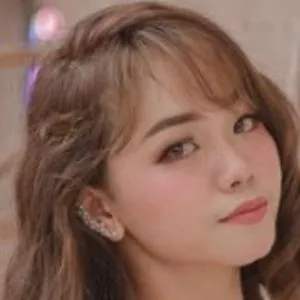 Tenny Amelia Putri