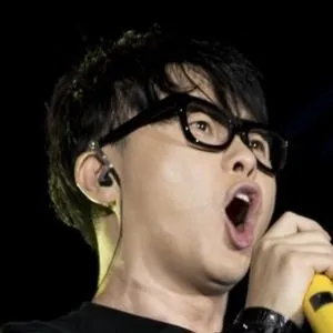 Seung Hwan Lee