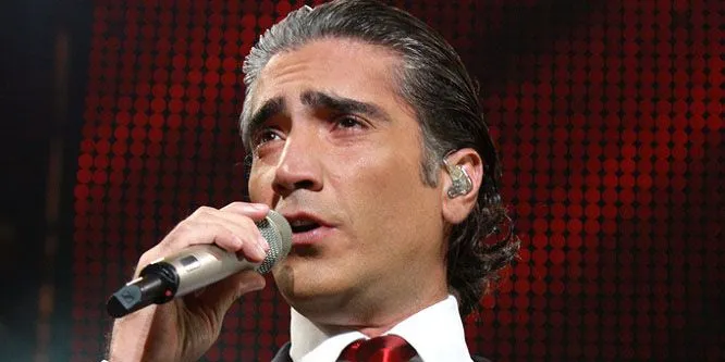 Alejandro Fernández (Singer)