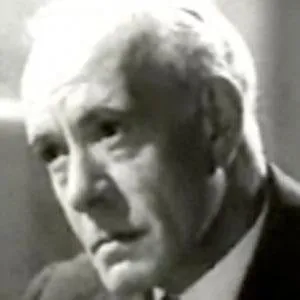 Lewis Stone