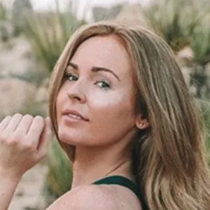 Brooke Saward (Blogger)