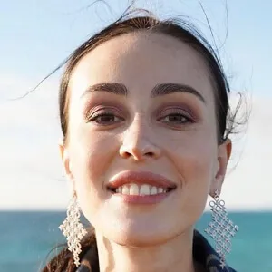 Elvira Jain