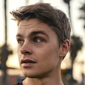 Alec Ohlaker