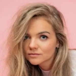 Hannah Jane Lewis