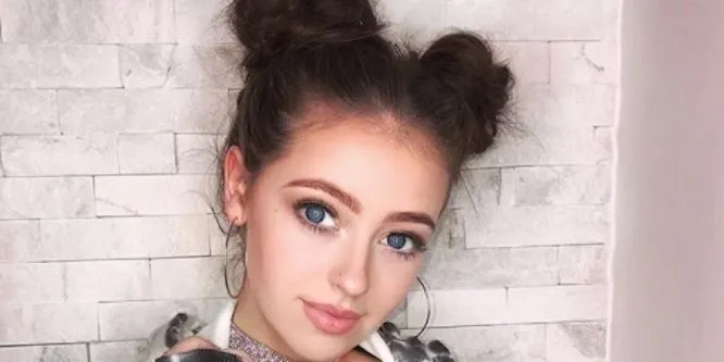 Chloe Rose (TikTok Star)