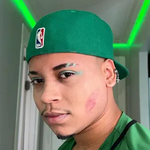 Eduardo Alves (TikTok Star)