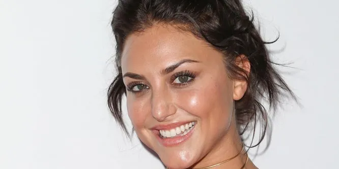 Cassie Scerbo