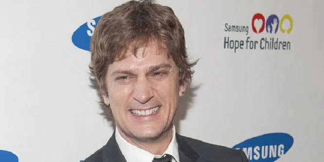 Rob Thomas