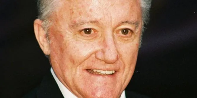 Robert Vaughn