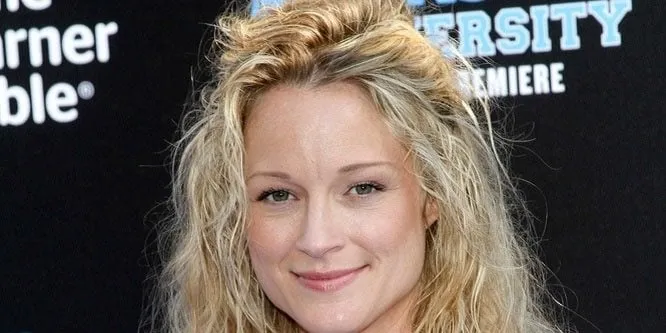 Teri Polo