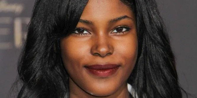 Diamond White (R&B Singer)